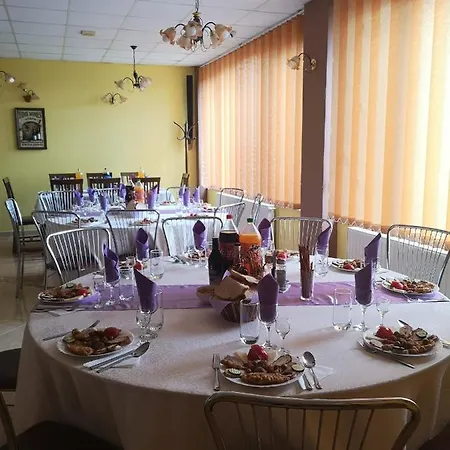 Baratsag Panzio - Pensiunea Baratsag 住宿加早餐酒店 *